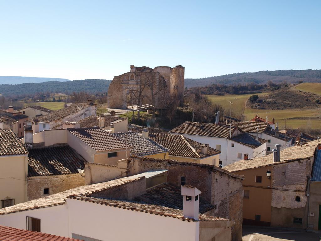 Alojamiento Turistico "El Torreon" Konuk evi Fresneda de la Sierra Dış mekan fotoğraf